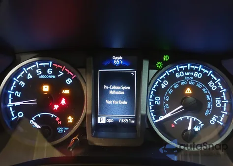 2022 Toyota Tacoma Trd Off Road z USA, uszkodzony, nr VIN 3TMDZ5BN4NM126377